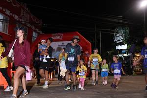 BIB: 3613, 3006, 4433
                            <button type="button" onclick="openModal(26263567)" class="btn btn-primary btn-sm float-right btn-popup" data-toggle="modal" data-target=".modal-high-quality">
                        <i class="fas fa-shopping-cart"></i> Add to Cart
                    </button>
                                            <button type="button" onclick="isThisMe(26263567, true)" class="btn btn-success btn-sm float-right btn-popup btn-isme hidden" data-toggle="tooltip" data-placement="bottom" title="นี่คือรูปของคุณใช่ไหม คลิกที่นี่เพื่อเอาเข้าอัลบั้ม">
                        <i class="fas fa-plus"></i> Add to album
                    </button>
                    <button type="button" onclick="isThisMe(26263567, false)" class="btn btn-warning btn-sm float-right btn-popup btn-isnotme hidden">
                        <i class="fas fa-ban"></i> Remove from album
                    </button>